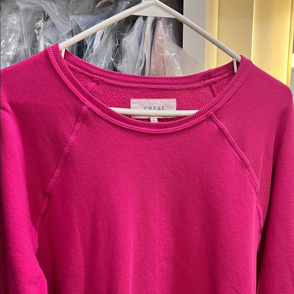 THE GREAT. Fuchsia Sweatshirt
